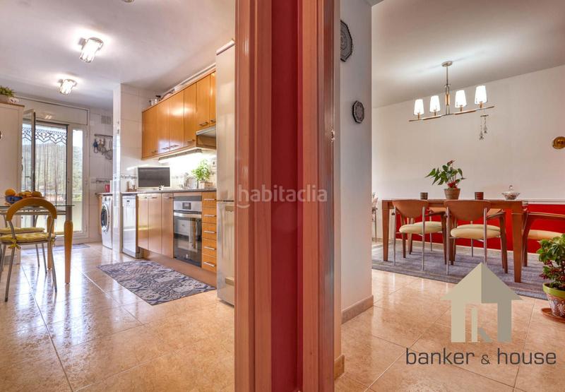 Foto 3ce36395-a2c5-4483-b0d1-1eaf10f96e95. Attique avec chauffage parking piscine dans Canaletes - Turonet Cerdanyola del Vallès