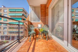 Àtic a Centre-Cordelles. Cordelles, 4hab dobles, 2 baños, 2 parking, 2 trasteros, 2 baños