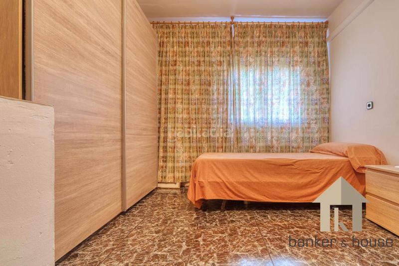 Foto 5252d1bc-b2e4-40a3-a30e-db0dba07538a. Casa adossada amb calefacció aparcament a Montflorit Cerdanyola del Vallès