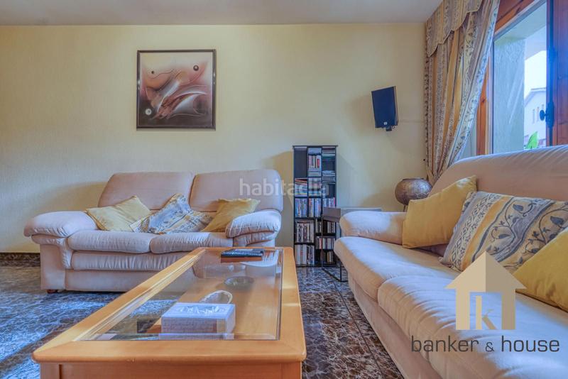 Foto 75006914-d6c3-4d19-ba19-5aa997c0ff7c. Casa adossada amb calefacció aparcament a Montflorit Cerdanyola del Vallès