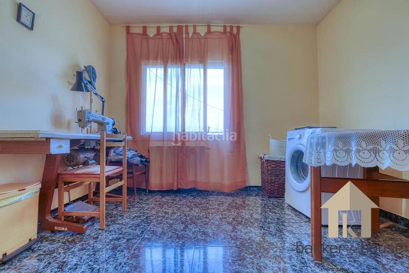 Foto 7d9c5164-c2bc-4af6-b910-195fbfc90e23. Casa adossada amb calefacció aparcament a Montflorit Cerdanyola del Vallès