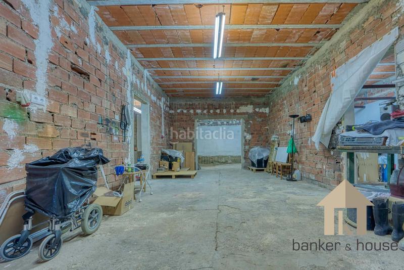 Foto a2792a2a-4c86-4ead-9a19-938ddba2e9b4. Casa adossada amb calefacció aparcament a Montflorit Cerdanyola del Vallès