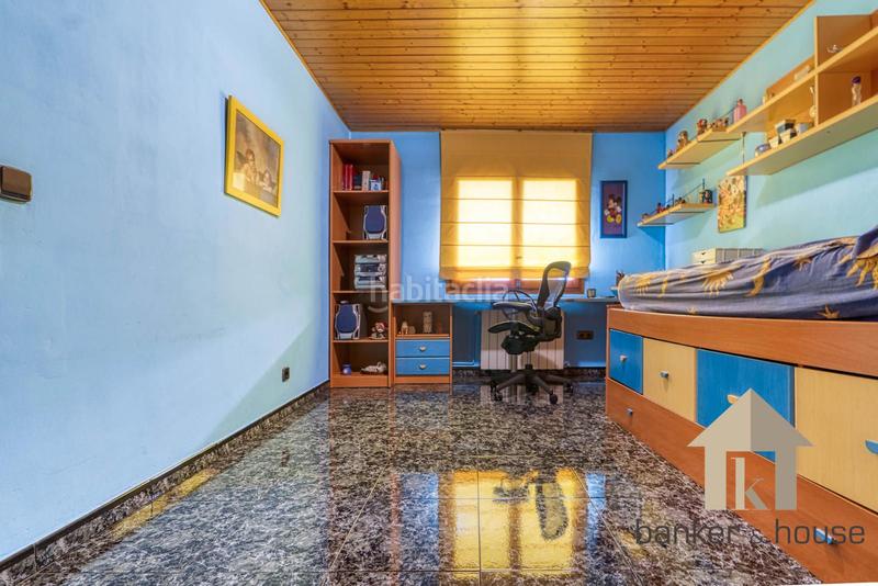 Foto e743d89d-92ae-46ff-8e0d-4f942e0d798d. Casa adossada amb calefacció aparcament a Montflorit Cerdanyola del Vallès