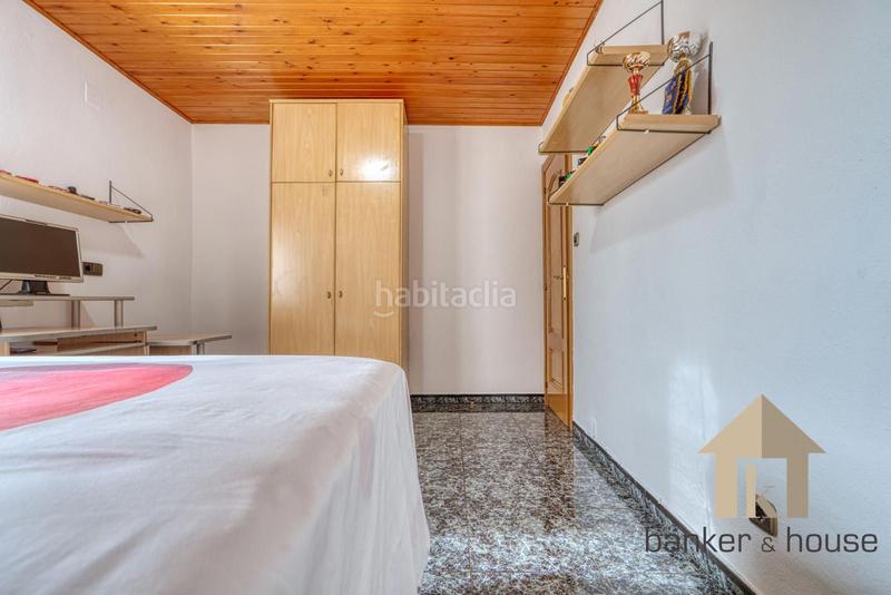 Foto ea10d627-4f60-46d6-8865-31abd4440889. Casa adossada amb calefacció aparcament a Montflorit Cerdanyola del Vallès