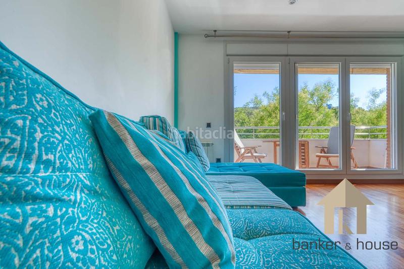 Foto 1462dac8-40ff-4ba8-9a14-ddd3c2204b9a. Attico con riscaldamento parcheggio piscina in Canaletes - Turonet Cerdanyola del Vallès