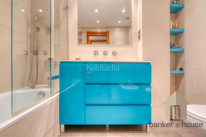 Foto 3f213328-e0da-4d0e-9f3b-af024501984a. Attico con riscaldamento parcheggio piscina in Canaletes - Turonet Cerdanyola del Vallès