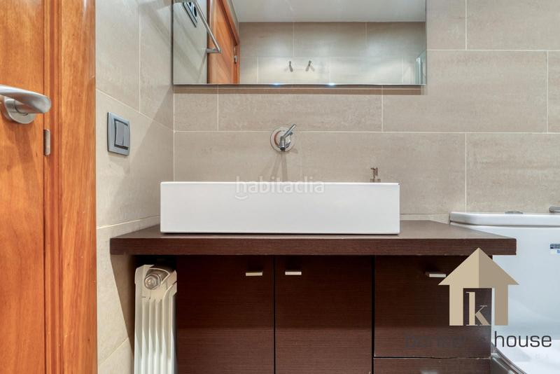 Foto 41f09ca5-5619-4a4f-9da6-abc4e2fad678. Attico con riscaldamento parcheggio piscina in Canaletes - Turonet Cerdanyola del Vallès