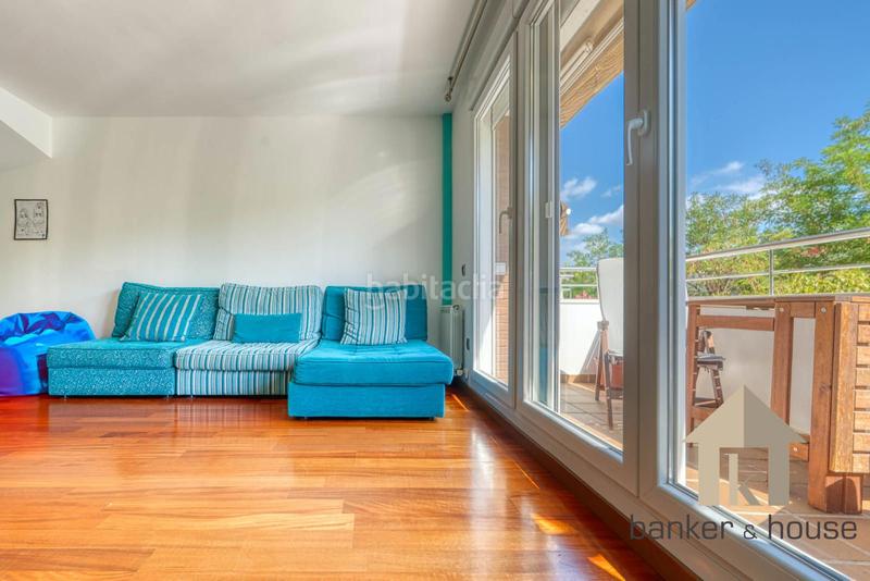 Foto 44ccbefa-606a-47c7-a3d7-ebac56143e80. Attico con riscaldamento parcheggio piscina in Canaletes - Turonet Cerdanyola del Vallès