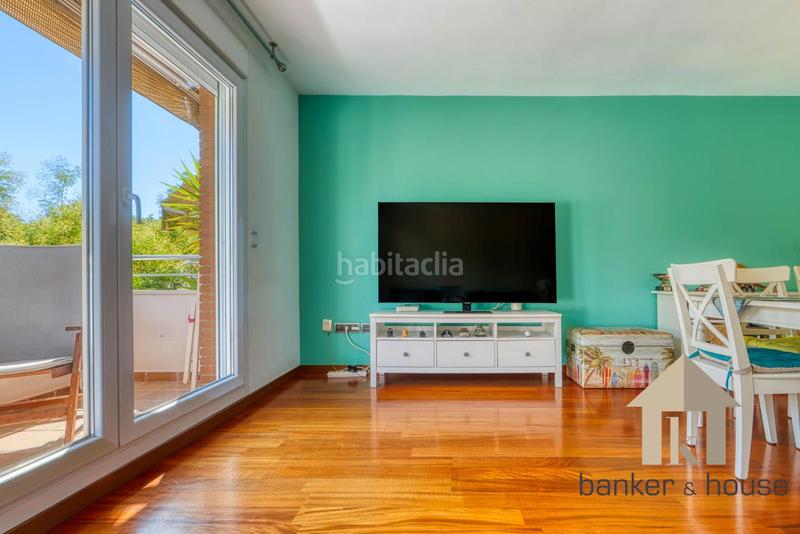 Foto 70b12526-4106-426f-80b2-60a25076ba88. Attico con riscaldamento parcheggio piscina in Canaletes - Turonet Cerdanyola del Vallès