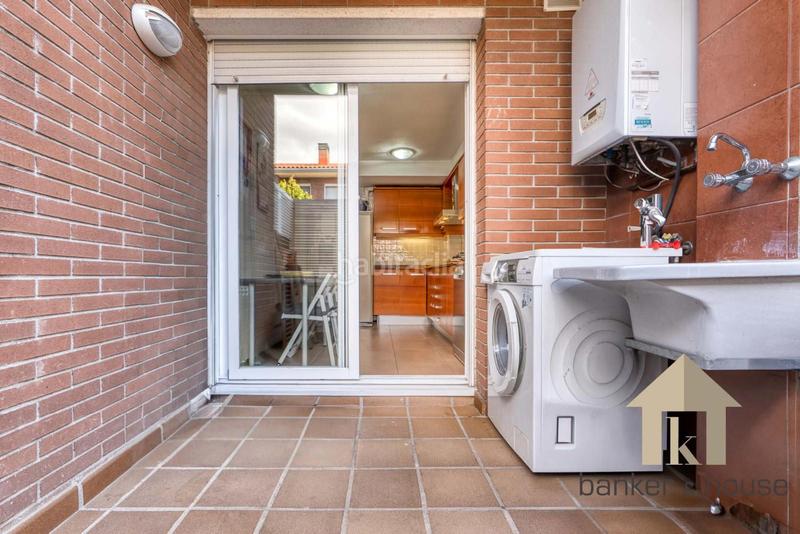 Foto b0daf6d1-9ac3-4502-81ad-5b43e6843ddc. Attico con riscaldamento parcheggio piscina in Canaletes - Turonet Cerdanyola del Vallès