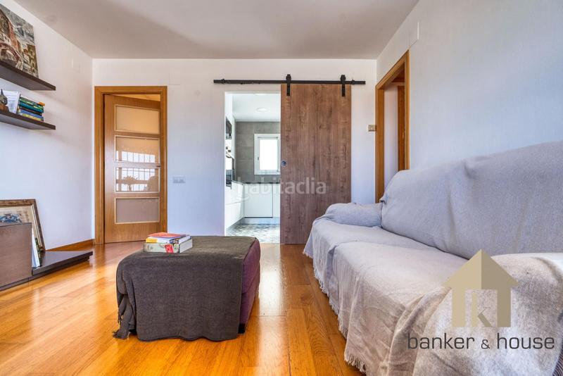 Foto a4effc2b-507b-4aec-b095-aeb70315525f. Àtic amb calefacció a Catalunya - Fontetes Cerdanyola del Vallès