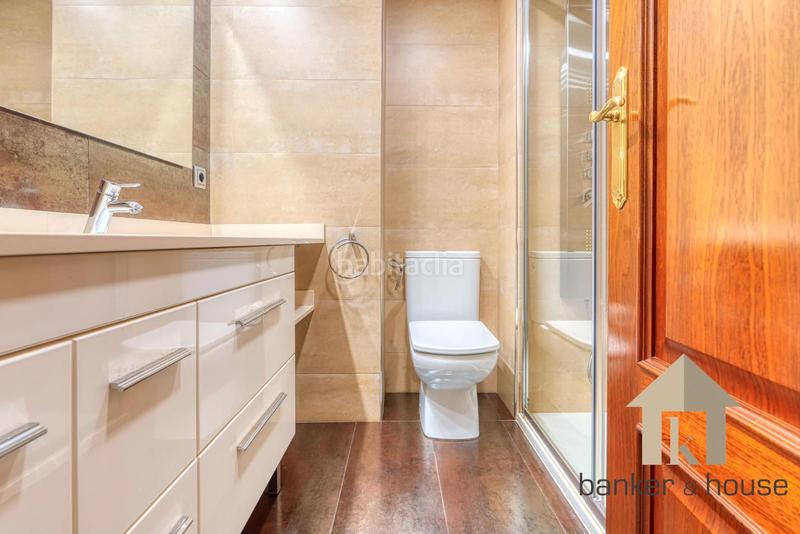 Foto 1c1df9c3-3007-43af-a35e-17863f96c000. Pis amb calefacció a Martinica - Ateneu Cerdanyola del Vallès