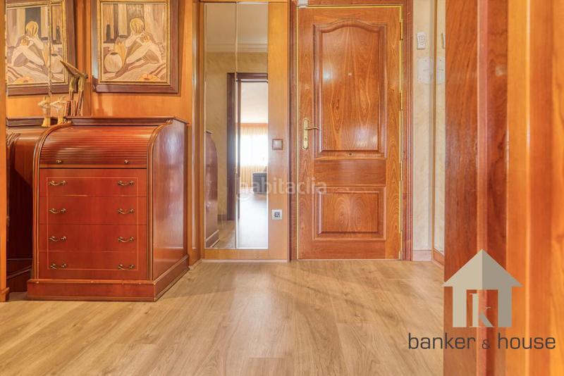 Foto ca85f370-a596-4342-9a5e-2f9aa96519b1. Pis amb calefacció a Martinica - Ateneu Cerdanyola del Vallès