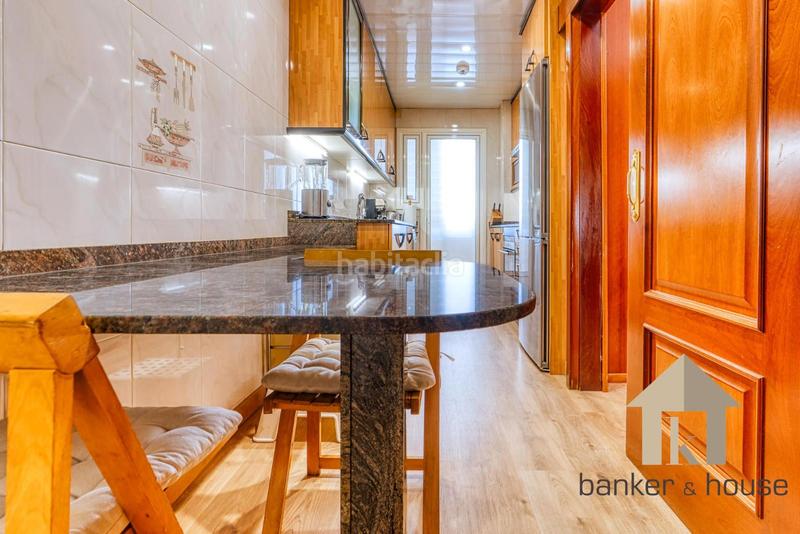 Foto e47768b6-1be1-4148-a56d-beb4bcbfce78. Pis amb calefacció a Martinica - Ateneu Cerdanyola del Vallès