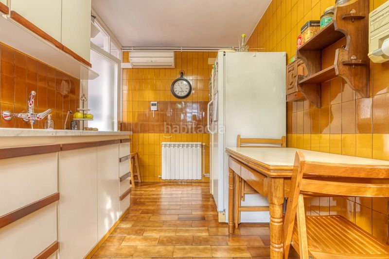 Foto 6a06c10d-620c-4688-aa5a-1b64d4c1bd9c. Xalet amb calefacció aparcament piscina a Bellaterra