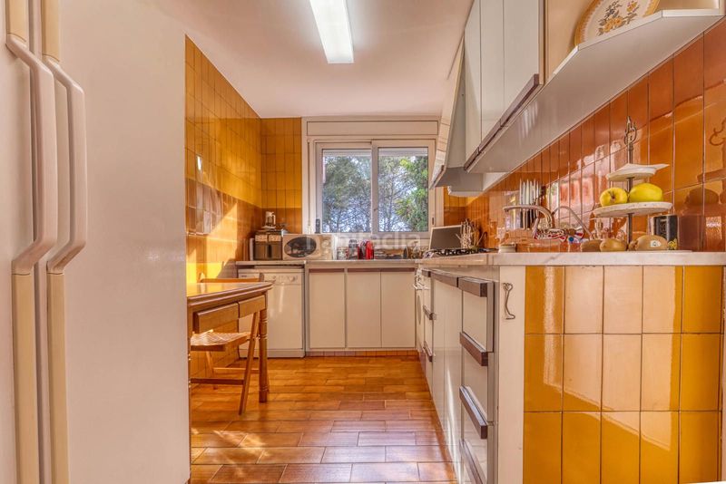 Foto b0bb488f-2b21-45ac-9369-ec001b65b51c. Xalet amb calefacció aparcament piscina a Bellaterra