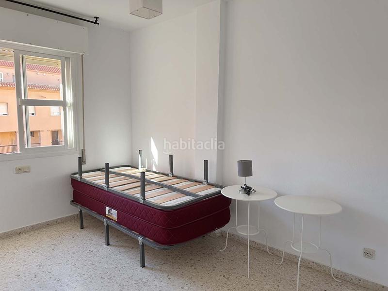 Foto 1f7ba569-d528-45fd-a0f6-e16108d1b643. Dúplex en avenida andalucía 17 magnifico duplex de 123 m2 , 4 dormitorios y plaza de garaje en Tarifa