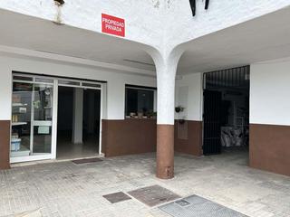 Locale commerciale in Tarifa Ciudad. Se vende local comercial de 192 m2 en tarifa
