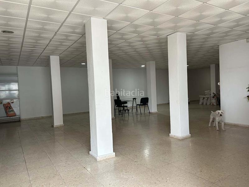 Foto 86d03bf9-34b3-485c-aa4b-4e53111d5f69. Local comercial se vende local comercial de 192 m2 en Tarifa