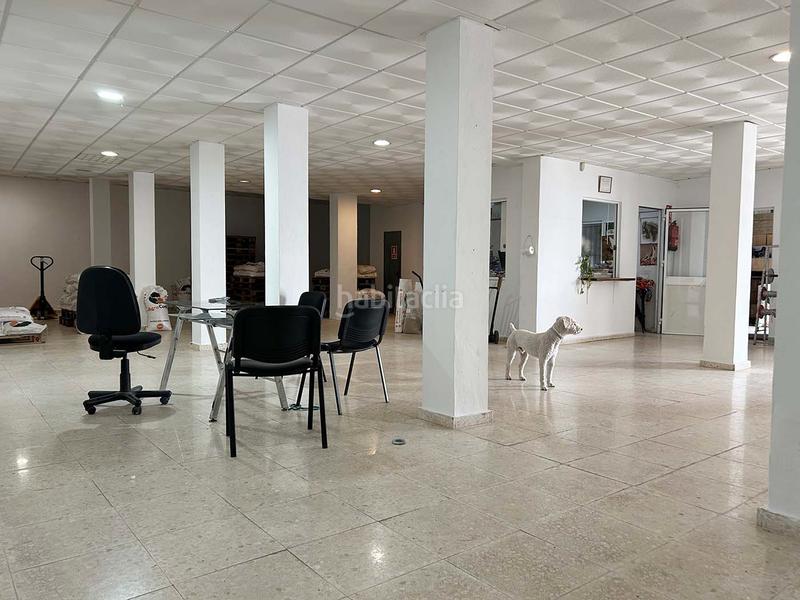 Foto cca53a36-ff94-4778-9c70-4c78eb5f711b. Local comercial se vende local comercial de 192 m2 en Tarifa