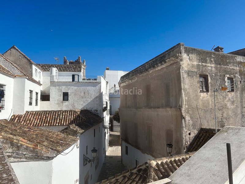 Foto 6fff222b-b10d-4c34-adb8-a73ec9615649. Casa se vende casa historica con terraza en el casco antiguo en Tarifa