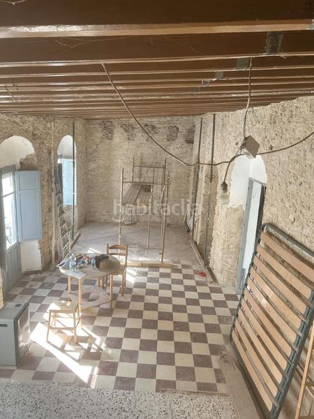 Foto b0b09e06-3fb9-4250-bbbf-42b5bb2d3ea5. Casa se vende casa historica con terraza en el casco antiguo en Tarifa