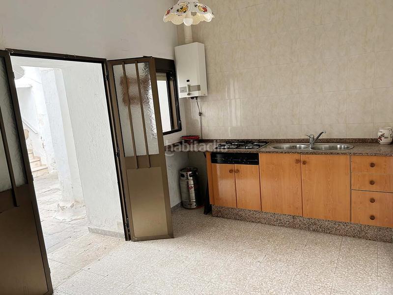 Foto 4e1ce5a6-de7f-46a6-a125-b532b8bbb470. Apartamento se vende apartamento en planta baja junto iglesia san mateo en Tarifa