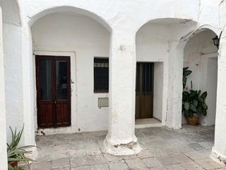 Apartament  Plaza de oviedo. Se vende apartamento en planta baja junto iglesia san mateo