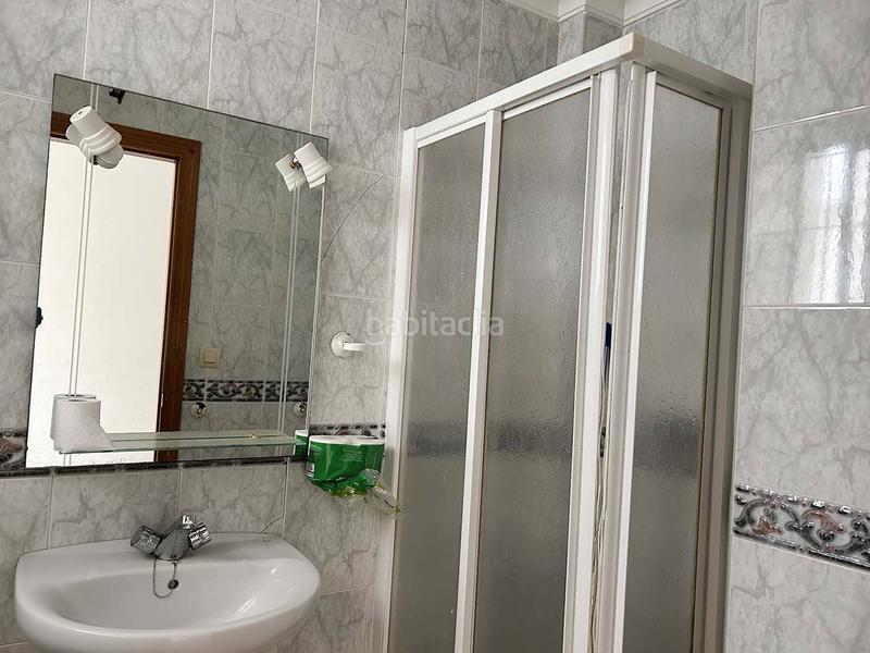 Foto a820bc01-6e28-4993-a2a4-3f749f230d74. Apartamento se vende apartamento en planta baja junto iglesia san mateo en Tarifa