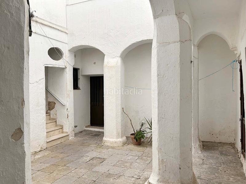 Foto c48e3522-2868-4a29-968d-47b072aa72cc. Apartamento se vende apartamento en planta baja junto iglesia san mateo en Tarifa