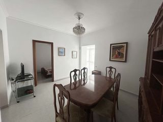 Maison à Calle nuestra señora de la luz 13. Se vende casa en el casco antiguo con azotea