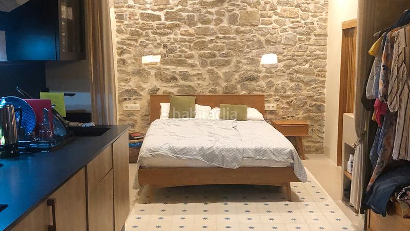 Foto d3b7d07c-7085-48f8-8a1e-81266dd1c7dd. Estudio encanto histórico y diseño en pleno casco antiguo en Tarifa