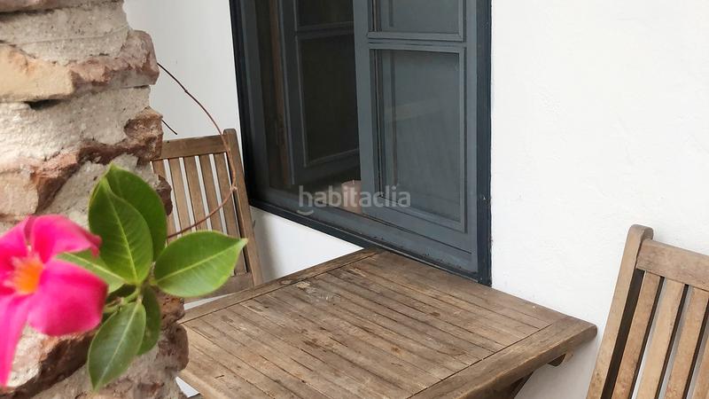 Foto eaedecf9-63f7-43b1-b79d-c414e60d6566. Estudio encanto histórico y diseño en pleno casco antiguo en Tarifa