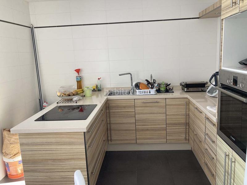 Foto 20e228cb-04d6-49d2-854f-f064384ead7b. Apartamento se vende casa en el casco antiguo con pequeño patio en Tarifa