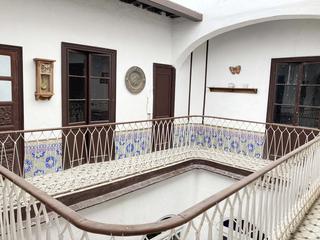 Maison à Tarifa Ciudad. Se vende casa-palacio de 1000 m2 en el casco antiguo