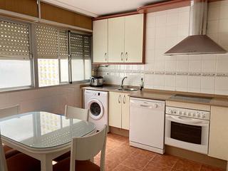 Pis a Tarifa Ciudad. Se vende piso en tarifa, céntrico de 110 m2, 4 dormitorios