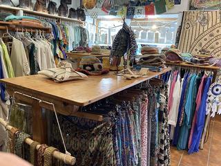 Locale commerciale in Calle Batalla del Salado