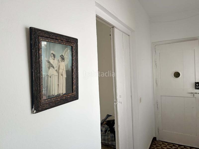 Foto 5cc0aec9-9e6e-4df2-8827-1aa784c9d96f. Piso se vende casa en el casco antiguo de 84 m2 en Tarifa