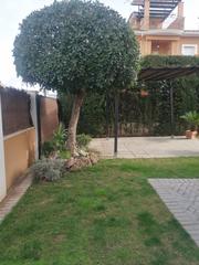 Xalet a Carlota (La). Chalet con jardin la carlota