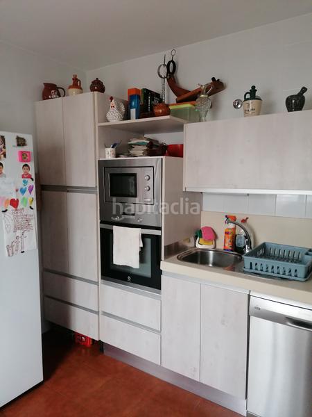 Foto 0fe0dbf8-7157-40d3-8ece-36b42819a158. Casa  con cochera la carlota en Carlota (La)
