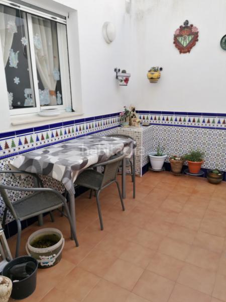 Foto 424d013c-7102-43a0-bee7-e237468f59a5. Casa  con cochera la carlota en Carlota (La)