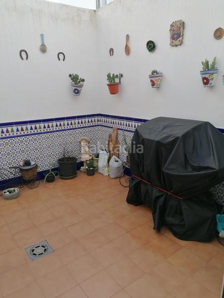 Foto 7f15dbde-c736-4337-be64-de7faa9f0e3a. Casa  con cochera la carlota en Carlota (La)