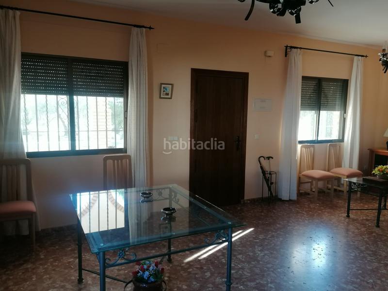 Foto f20606a8-53e7-4a79-91d8-2802435c18a2. Chalet  y parcela en la chica carlota, la carlota en Carlota (La)