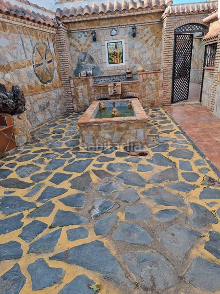 Foto 45b7774c-9513-49a5-bd71-9fe286b57a46. Chalet  con piscina climatizada en ecija, sevilla en Écija