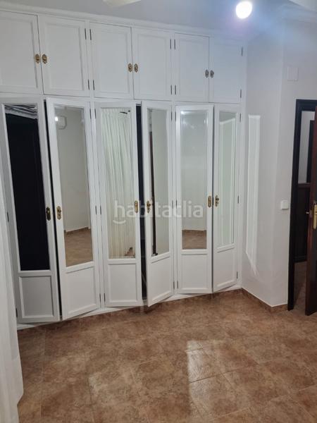 Foto 4a2ac659-2172-48d1-bdcc-62823a938288. Chalet  con piscina climatizada en ecija, sevilla en Écija