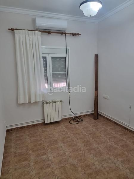 Foto 5c5e5850-a0b2-4315-ba32-17b5e9f85836. Chalet  con piscina climatizada en ecija, sevilla en Écija