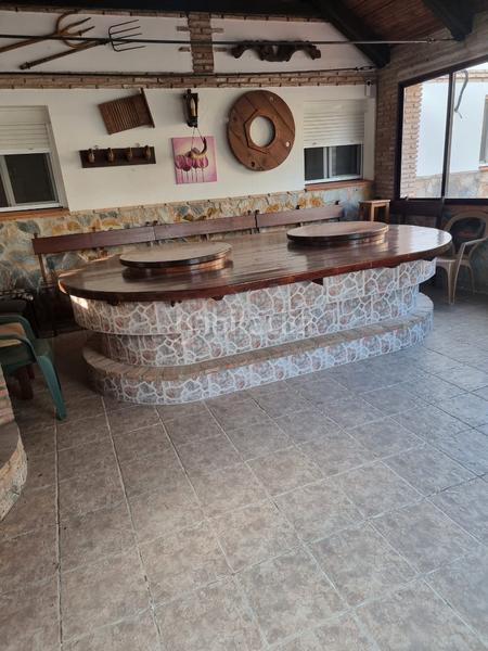 Foto b5aeff5e-8de7-4985-bec9-979678074932. Chalet  con piscina climatizada en ecija, sevilla en Écija