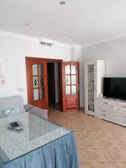 Maison à Carlota (La). Casa con cochera y terraza en la paz, la carlota