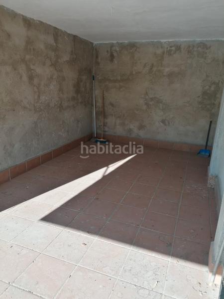 Foto 65b37da9-748d-423a-8886-36099f7b4270. Parking coche cochera en venta la carlota en Carlota (La)