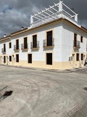 Pis a Carlota (La). Vivienda planta baja con patio la carlota